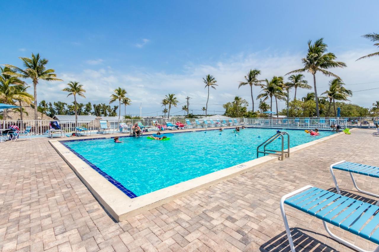 Fiesta Key Rv Resort Waterfront Cottage 36 Лейтон Экстерьер фото